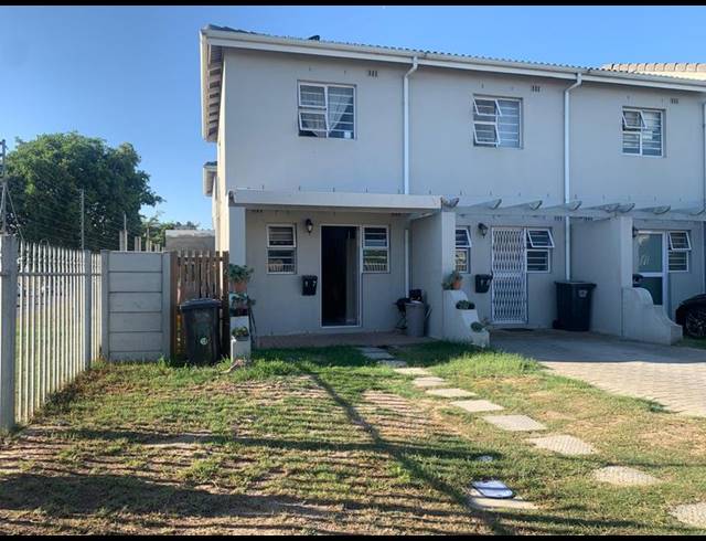 2 BEDROOM HOUSE FOR SALE IN BARDALE VILLAGE